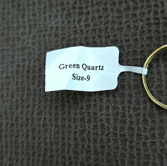Shivam Green💚 Quartz Ellipse Ring💍 - NWT - Picture 5 of 16